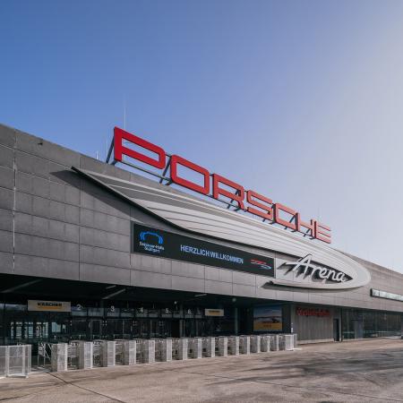 Aussenansicht der Prosche-Arena Stuttgart